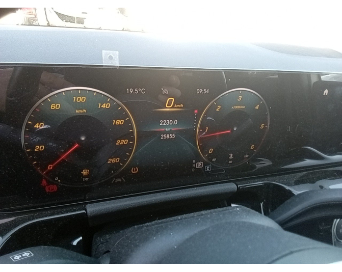 MERCEDES GLA