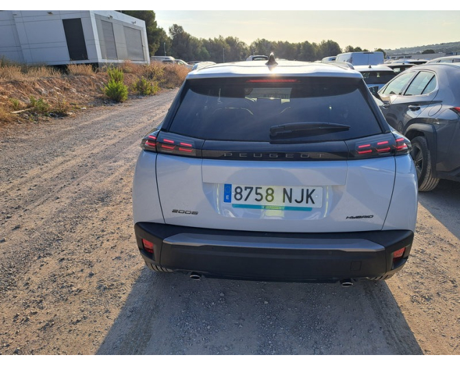 PEUGEOT 2008