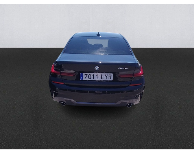 BMW SERIES 3