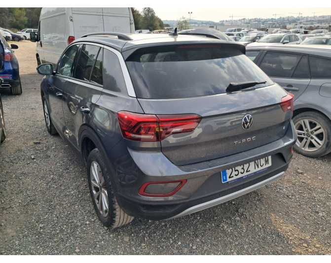 VOLKSWAGEN T-ROC