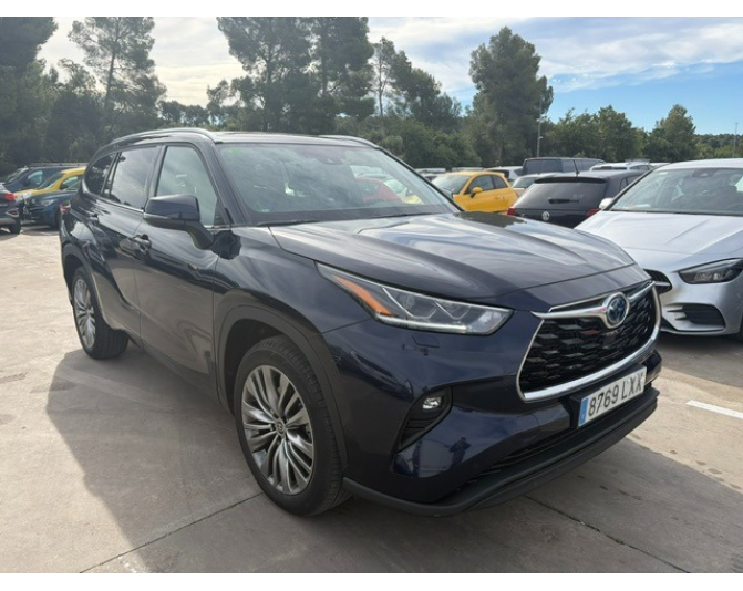 TOYOTA HIGHLANDER