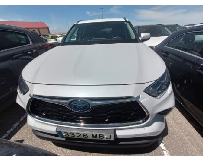 TOYOTA HIGHLANDER