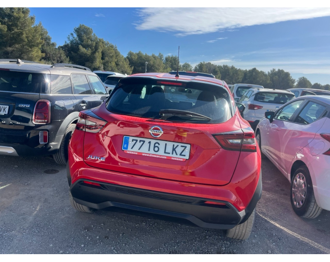 NISSAN JUKE