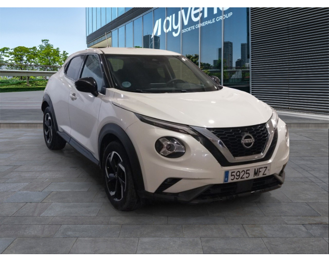 NISSAN JUKE