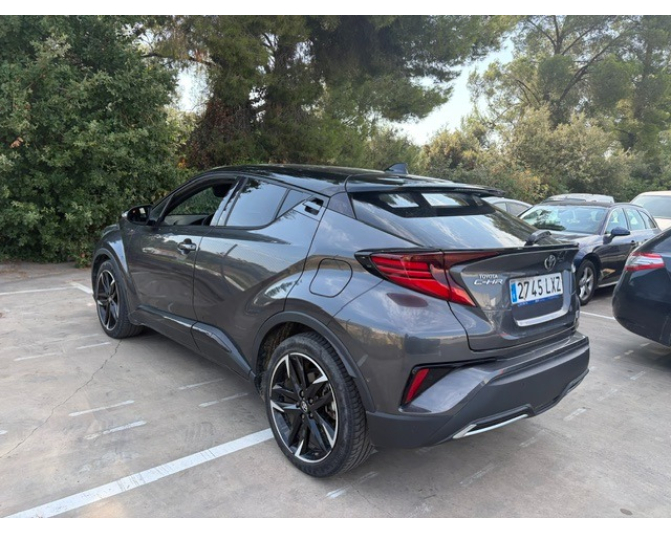 TOYOTA C-HR