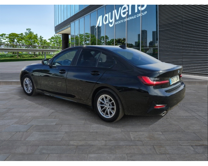 BMW SERIES 3