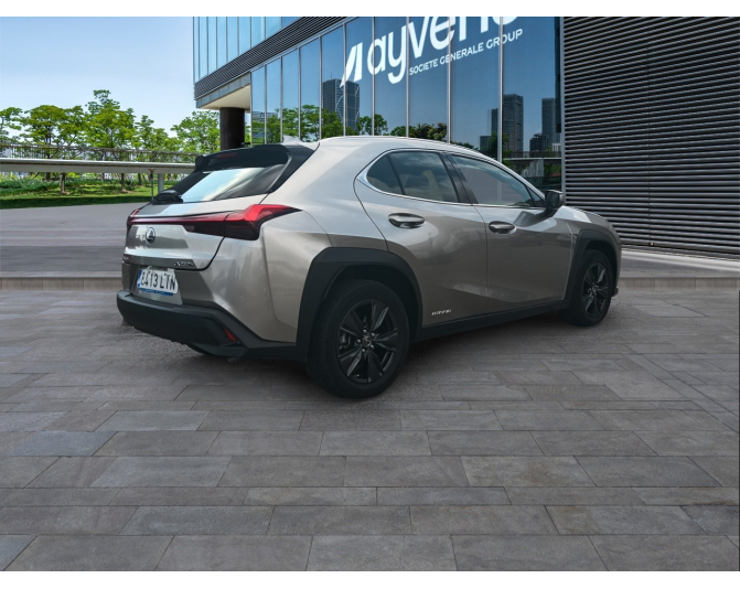 LEXUS UX