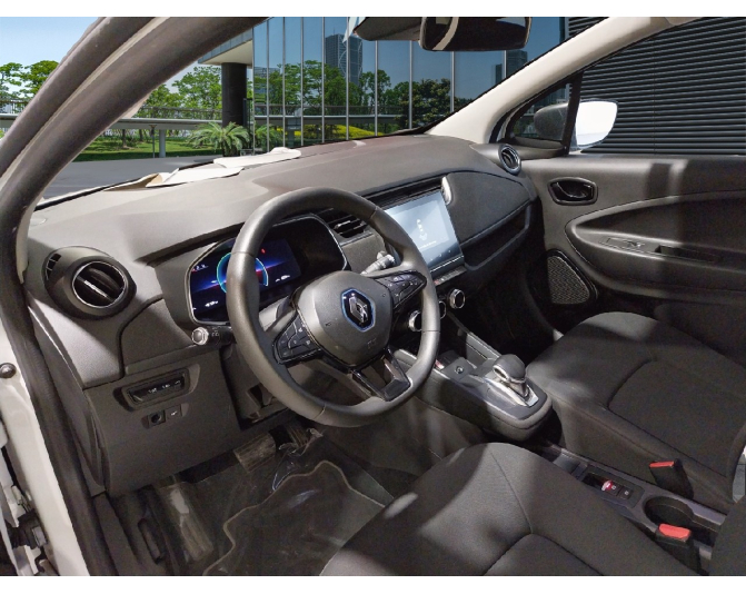 RENAULT ZOE
