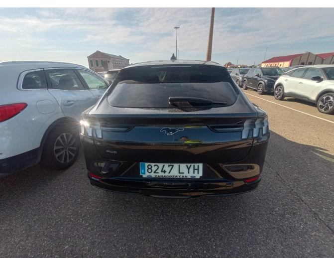 FORD MUSTANG MACH-E