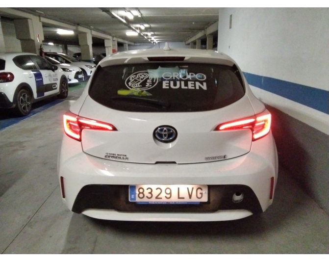 TOYOTA COROLLA