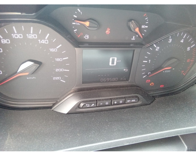 PEUGEOT PARTNER