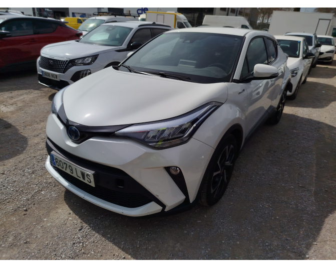 Renting cocheTOYOTA C-HR