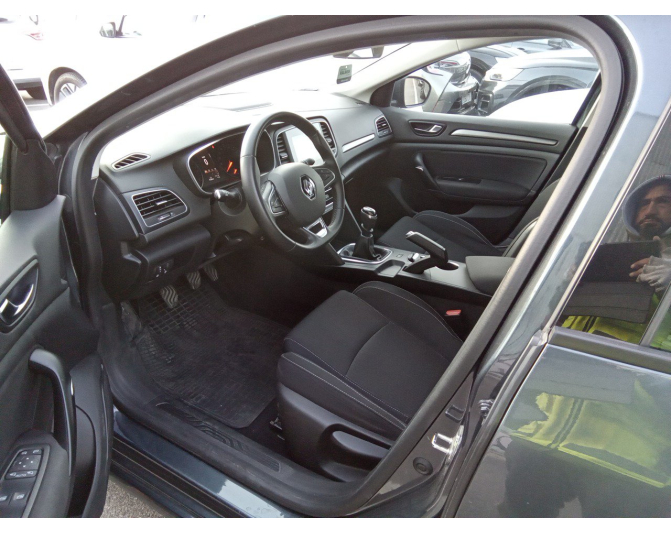 RENAULT MEGANE