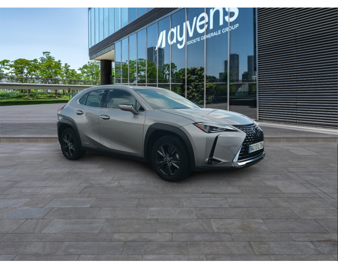 LEXUS UX