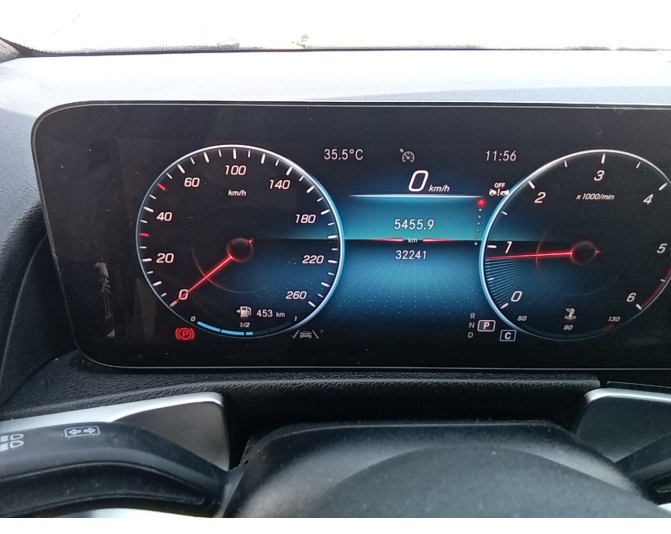 MERCEDES GLB