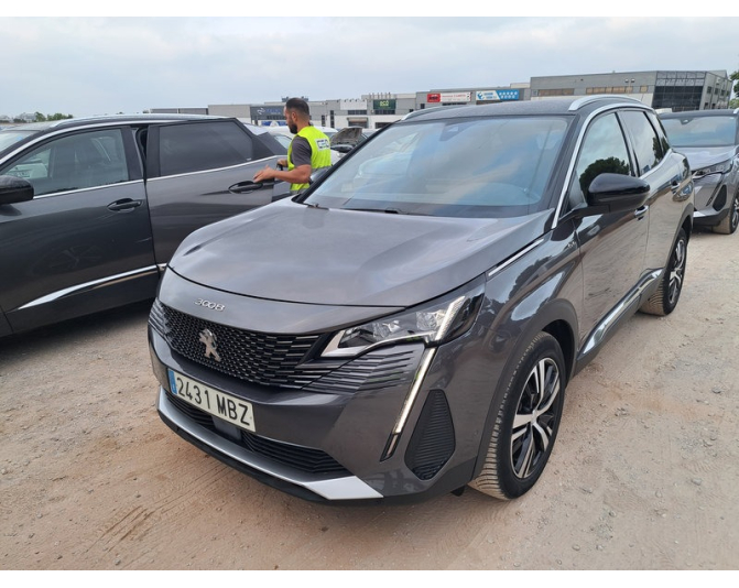 Renting cochePEUGEOT 3008