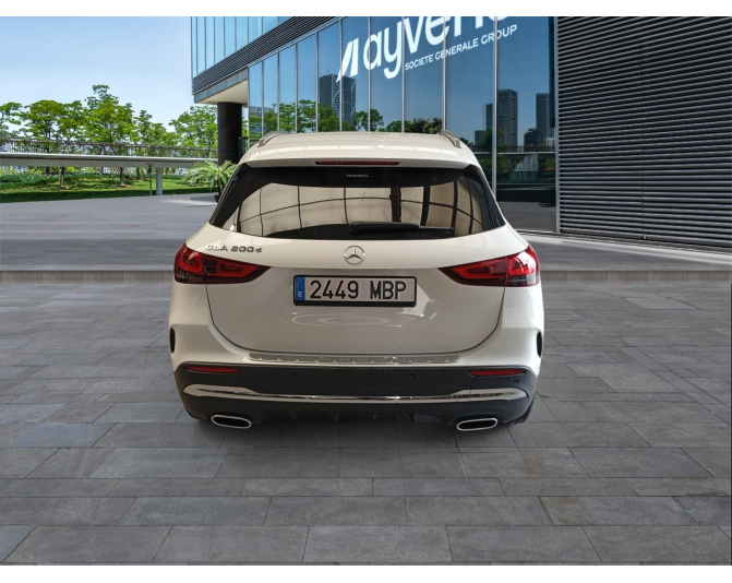 MERCEDES GLA