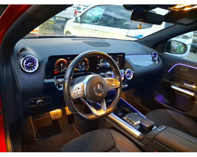 MERCEDES GLA