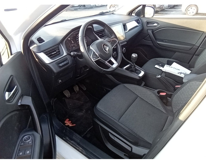 RENAULT CAPTUR
