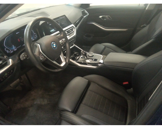 BMW SERIES 3