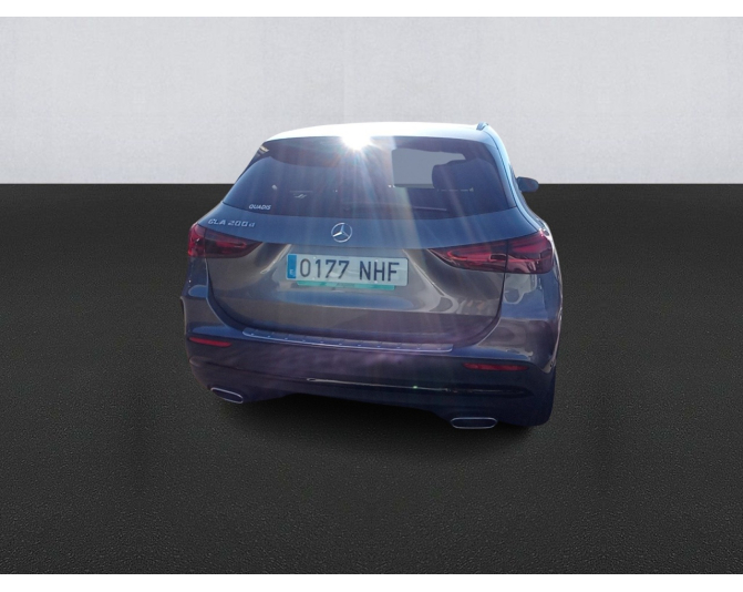 MERCEDES GLA