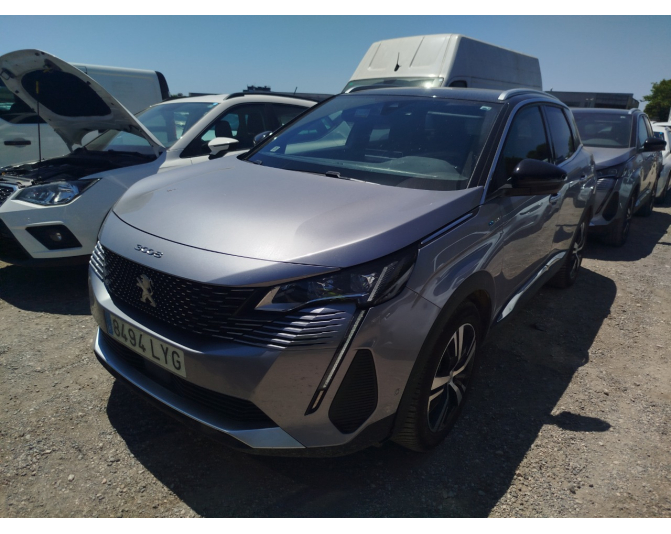 Renting cochePEUGEOT 3008
