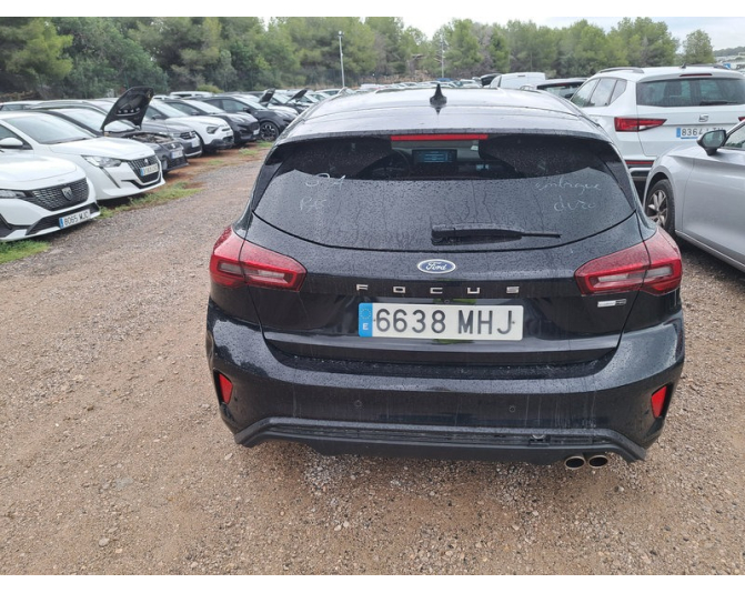 FORD FOCUS