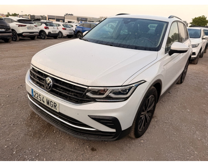 Renting cocheVOLKSWAGEN TIGUAN