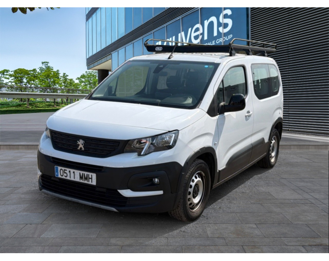 Renting cochePEUGEOT RIFTER