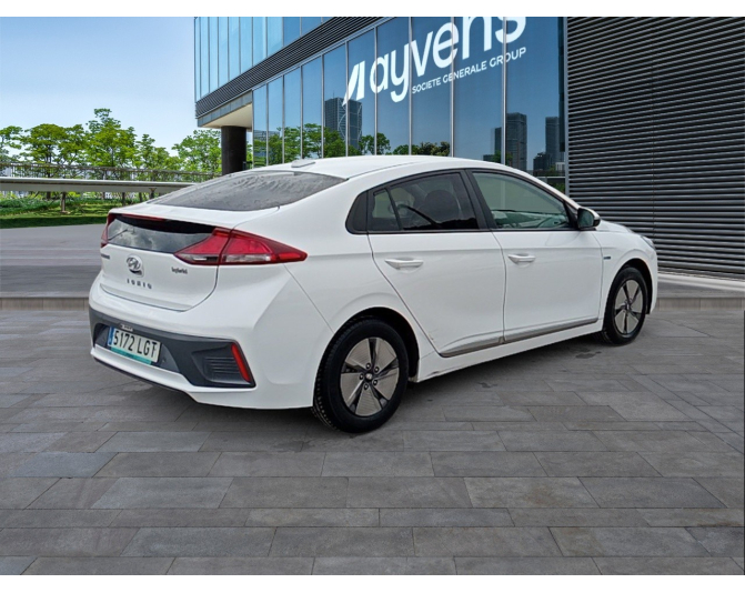HYUNDAI IONIQ