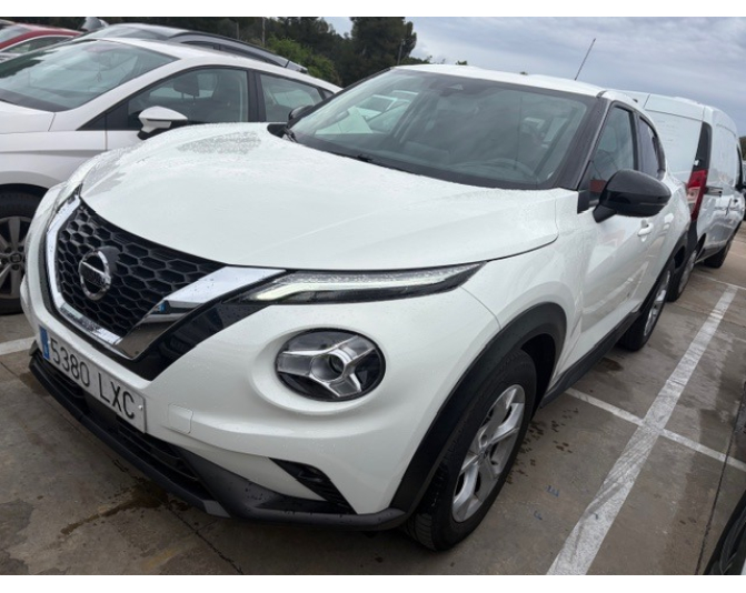 Renting cocheNISSAN JUKE