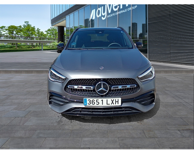 MERCEDES GLA