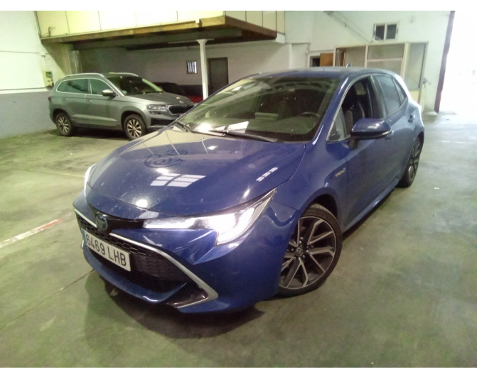 Renting cocheTOYOTA COROLLA