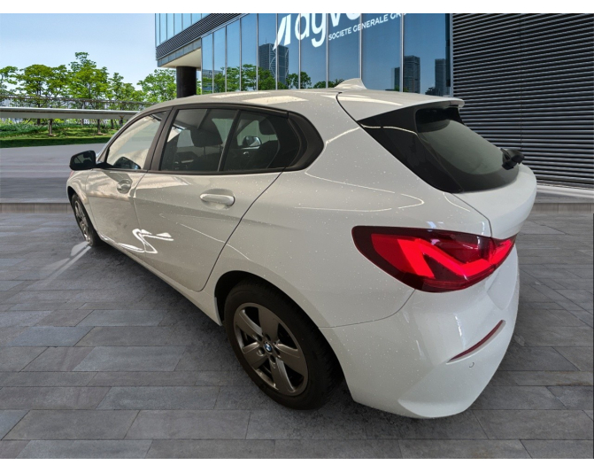 BMW SERIES 1