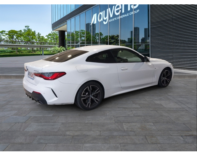 BMW SERIES 4