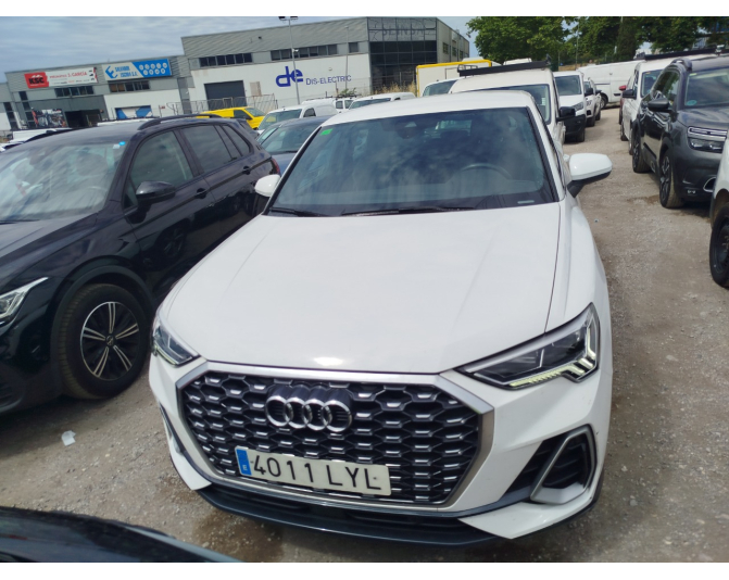 AUDI Q3 SPORTBACK