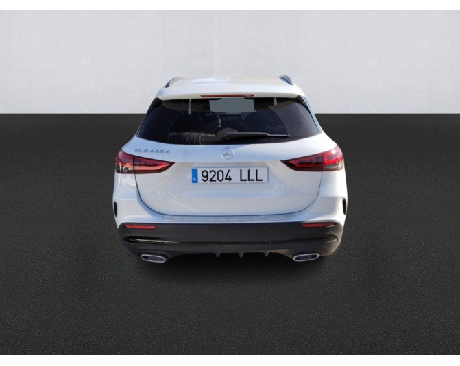 MERCEDES GLA