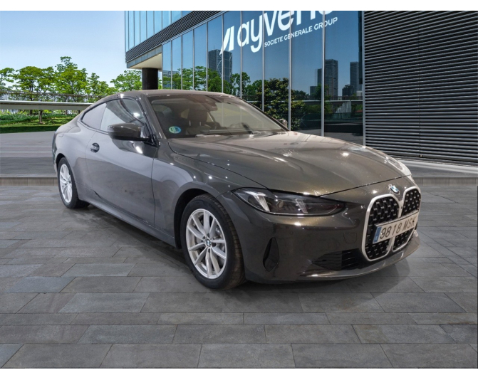 BMW SERIES 4
