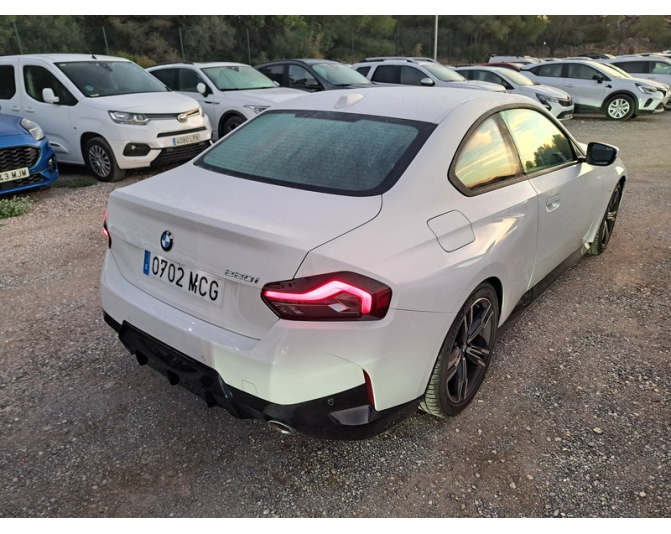 BMW SERIES 2