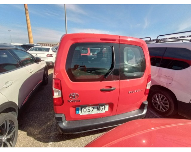TOYOTA PROACE CITY VERSO
