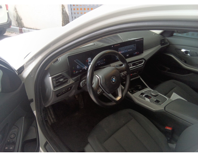 BMW SERIES 3