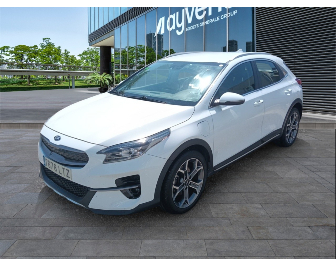 Renting cocheKIA XCEED