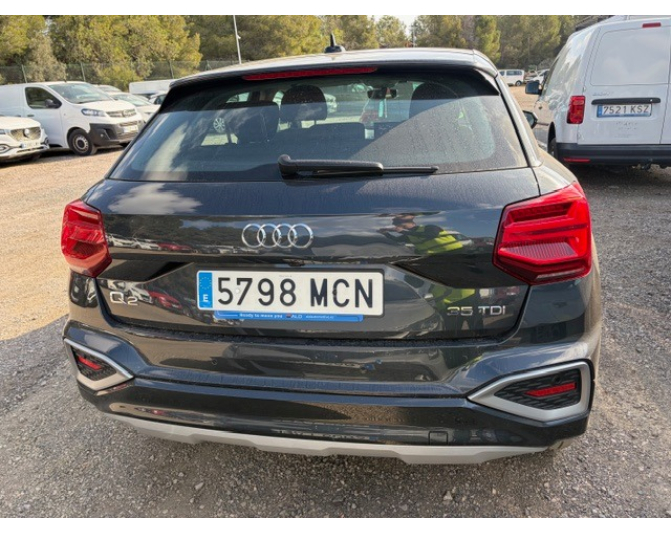 AUDI Q2
