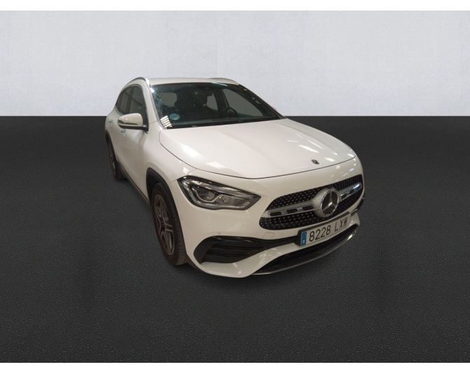 MERCEDES GLA