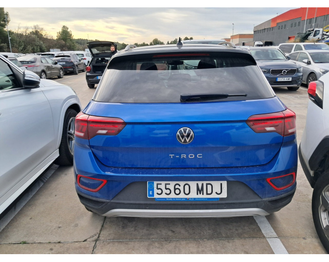 VOLKSWAGEN T-ROC