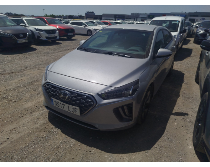 Renting cocheHYUNDAI IONIQ