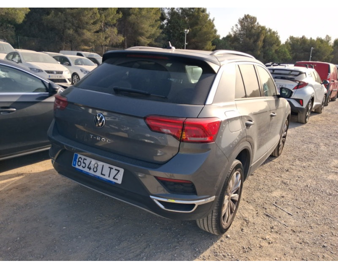 VOLKSWAGEN T-ROC