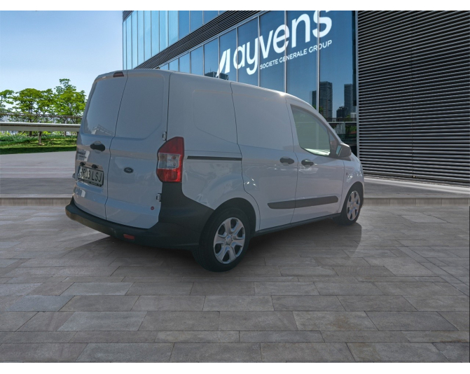 FORD TRANSIT COURIER