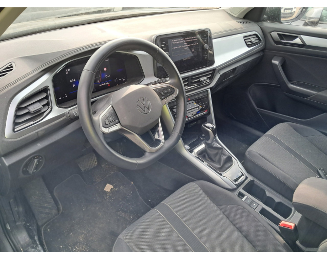 VOLKSWAGEN T-ROC