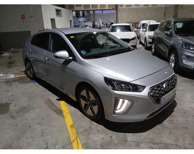 HYUNDAI IONIQ